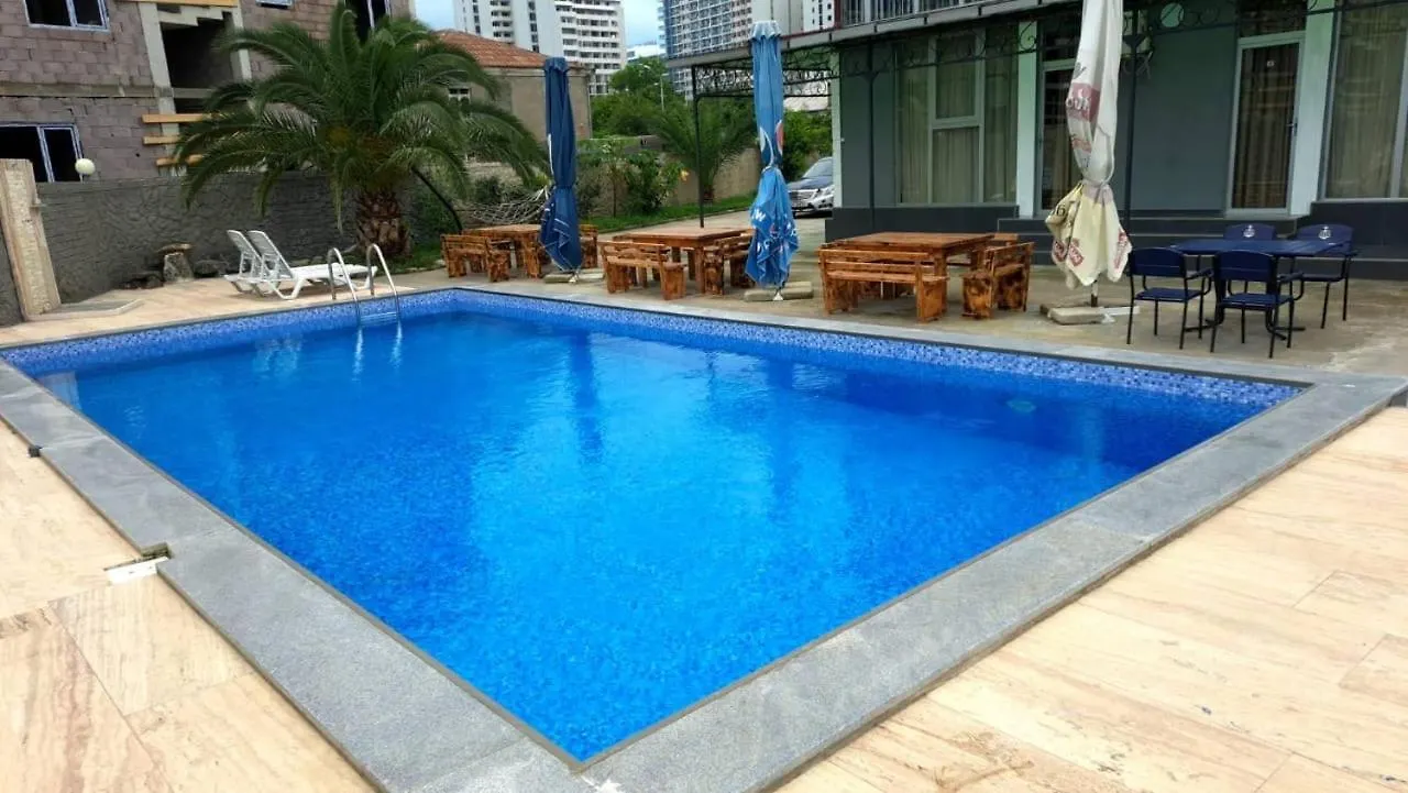 Emilia Hotell Batumi